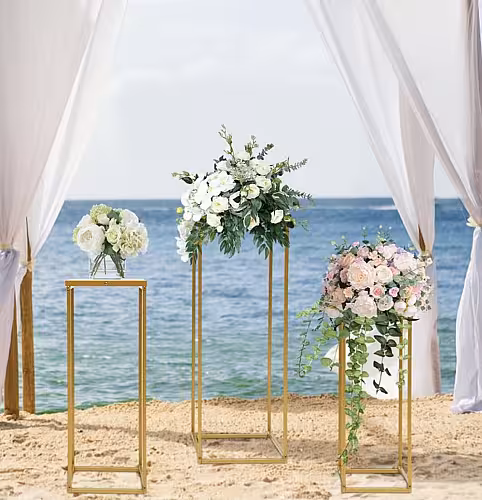 Gold Iron Decorative Event Stand (80 cm)