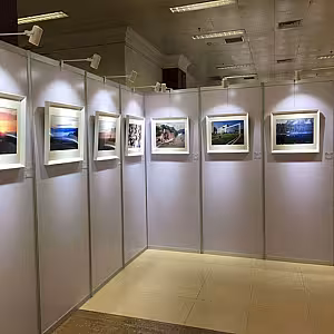 10W Extendable Long Arm LED Exhibition Hall Background Spotlight with Clip